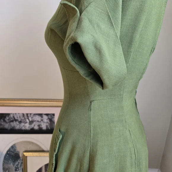 Elegant Green Women's Dress - Picture 6 of 6